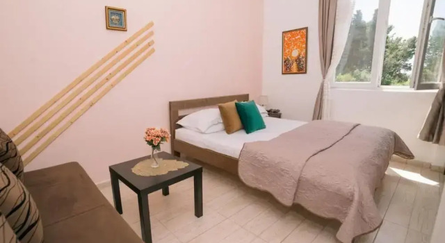 Room-comfort Apartment With Sea View & P