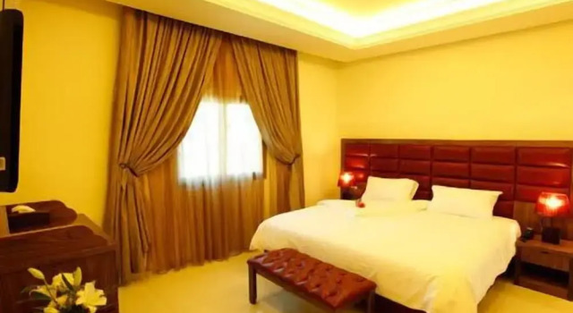 Hotel Le Noble, Buchen Sie Hotel Hotels in Dbayeh mit Parkplatz, Parkplätze