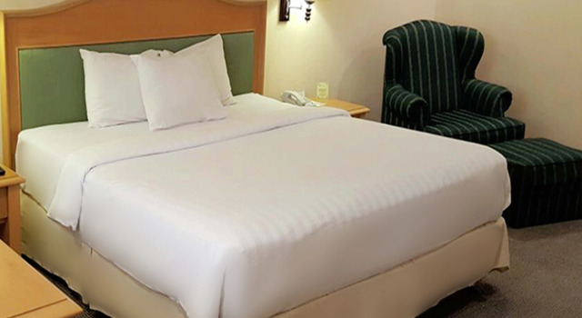 Suite Tunjungan Hotel