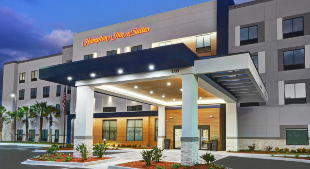 Hampton Inn & Suites Middleburg, Varaa Hotelli Middleburg Florida