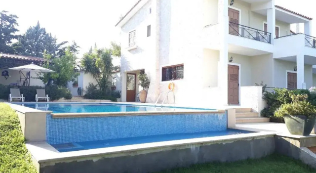Вилла Villa Corina