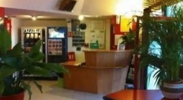 Lemon Hotel Avignon Rochefort du Gard, Prenota Hotel Hotel a Alvernia con parcheggio, Parcheggio