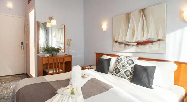 Двухместный номер с балконом и с видом на море Hotel Pithari