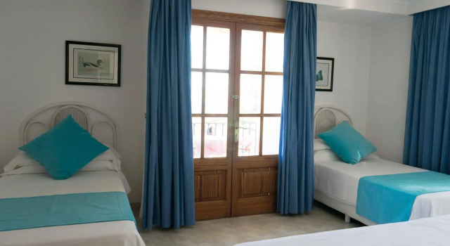 Apartamentos Torre Playa, 预订 公寓 波连萨港 Sierra de Tramuntana
