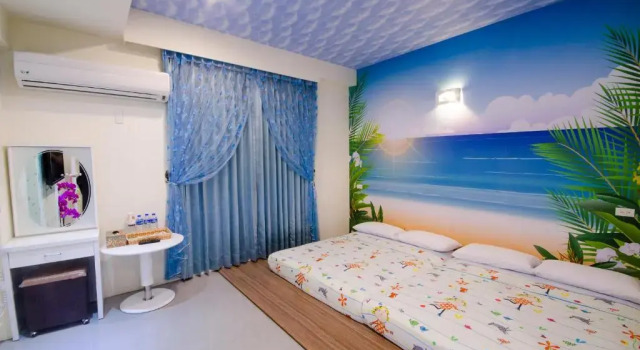 Четырёхместный семейный номер Standard Sunny House