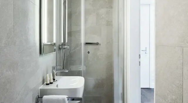 Номер Standard Vista Lakefront Boutique Hotel
