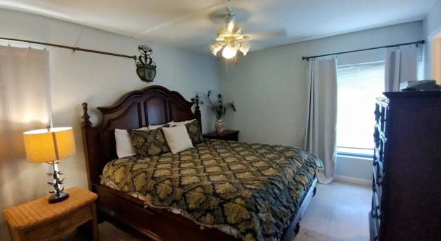 Landfall Towers 71 Minium 2 Bedroom Condo by RedAwning