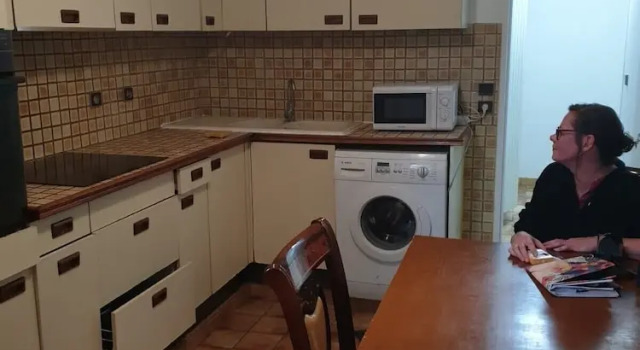 Кровать в общем номере TONY House