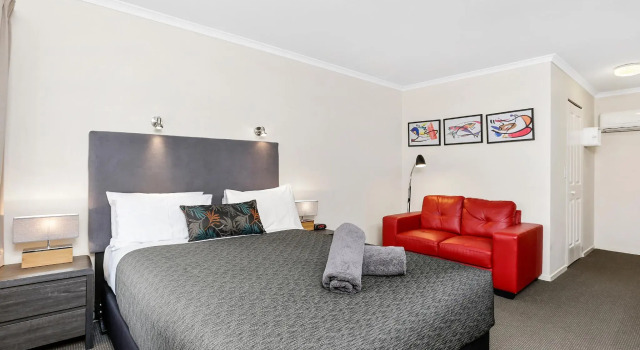 Двухместный номер Standard Waves on Banyan formerly Comfort Inn International