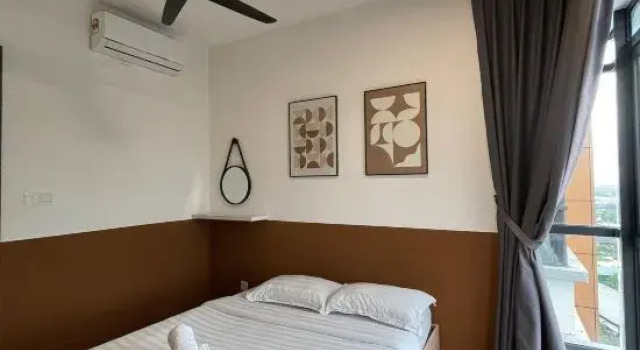 Люкс Urban Grey Family Room 8-10pax