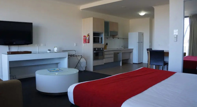 Номер Standard с балконом Rydges Mount Panorama Bathurst