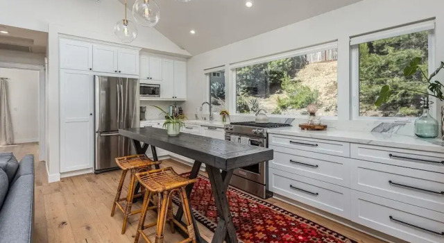 727 Sonrisa St 1 Bedroom Home by RedAwning