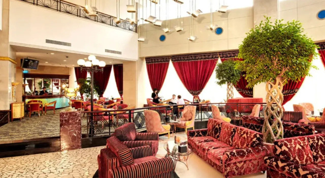 Golden Crown, Rezerwuj Hotel Hotele w Tianjin Province z parkingiem, Parking