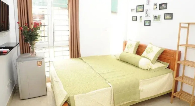 Ruby Lakeview Homestay