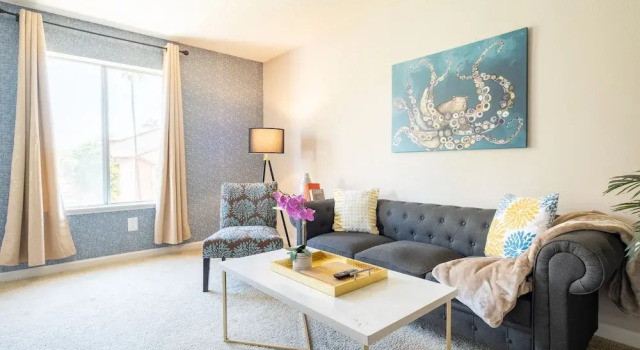 La Jolla UTC 42, Забронировать Отель Отели Ла-Хойя 4 звезды, 4*