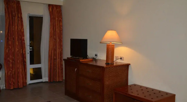 Magic Stay at Le Mirage Hotel