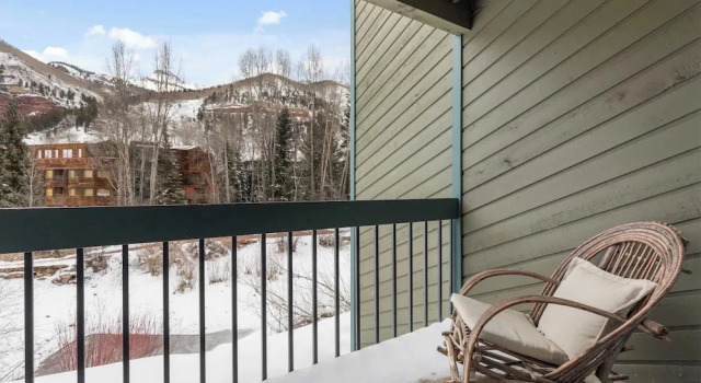 Апартаменты с 2 комнатами с балконом Riverside Condos D01 by Avantstay Condo Close To Downtown, Town Park & Ski Lift #8