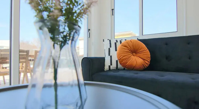 Phaedrus Living: Seaside Modern Flat Lighthouse 63, Rezerwuj Apartament Pafos Pafos, w pobliżu Alykes Beach