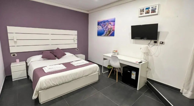 Economy Zimmer Soave Rooms