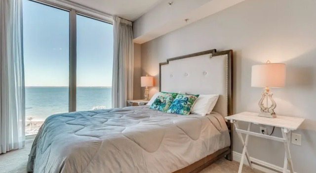 Апартаменты Florida Resort Condo: Walk to Pensacola Beach!