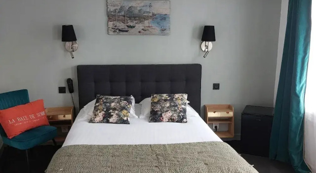 Номер Standard с красивым видом из окна The Originals Boutique, Hôtel La Colonne de Bronze, Saint-Valéry-sur-Somme