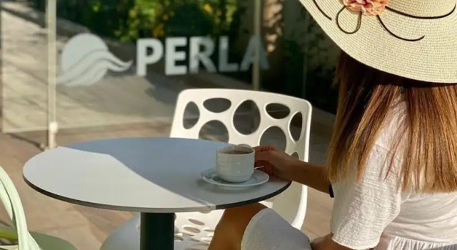 Люкс Deluxe с балконом и с видом на сад Perla Luxury