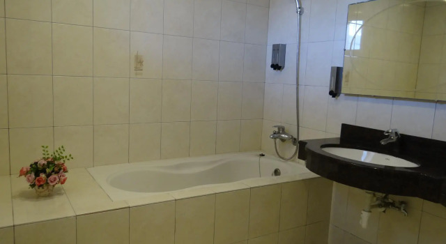 Семейный номер Standard Wuzhou Hotel