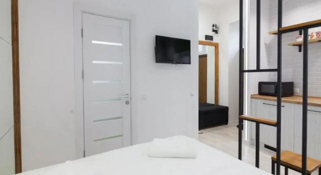 Апартаменты LEOGRAND Loft-studio on Tamanska 8