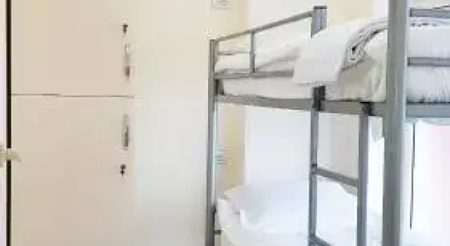 Hostel Fredi