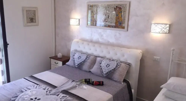 B&B La Nuova Fattoria, Book Hotel Hotels in Lizzano with Parking, Parking