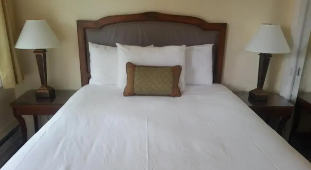 Двухместный номер Standard The Vendange Carmel Inn & Suites