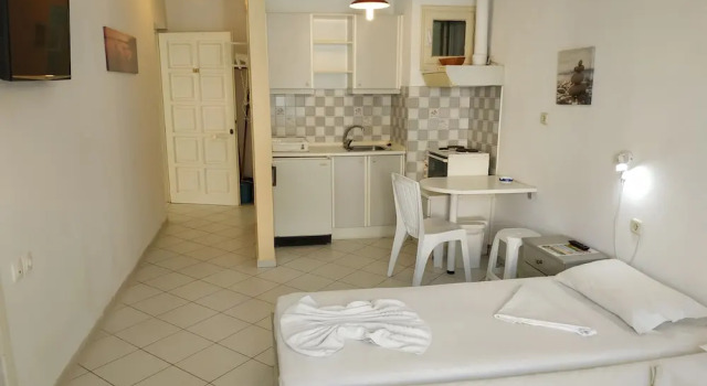 Beach Studio for Upto 3 Persons in Agia Pelagia, Забронировать Отель Агия-Пелагия Центральный Крит