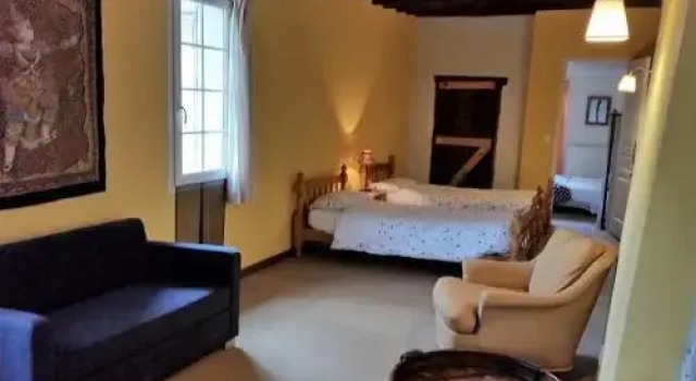 Maison d'hôtes Les 3 Baudets, Rezervasyon Otel Issor Pyrénées-Atlantiques