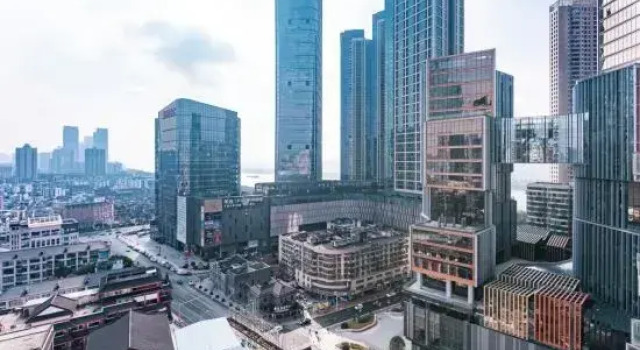 Yiman Jiangjing Homestay, Rezerwuj Hotel Hotele w Changsha z parkingiem, w pobliżu Juzizhou Station, Parking