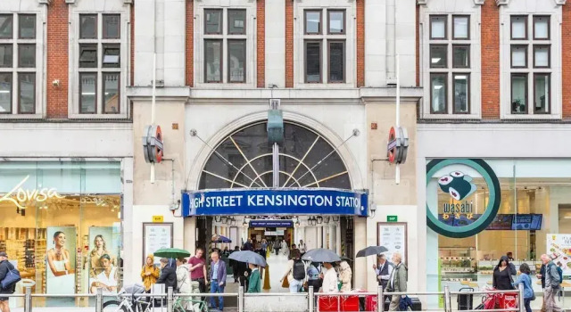 Апартаменты Central London - 2 Beds - Sleeps 4 - Lift
