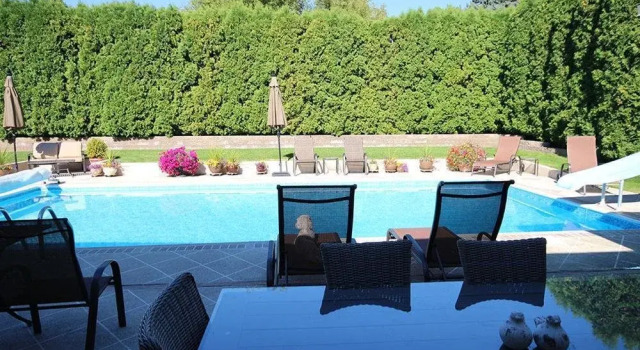 Clarance House Vacation Home, Réserver Hôtel Hôtels SPA à Kelowna, SPA