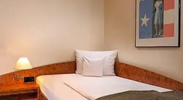 Одноместный номер Standard Best Western Plus Hotel Ypsilon