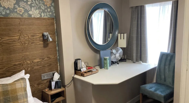 Номер Comfort The Abbey Inn