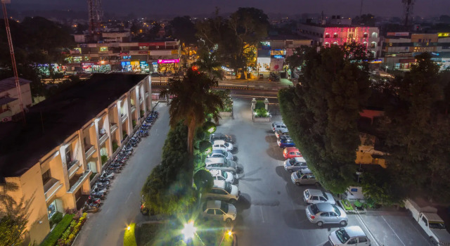 Hotel Madhuban