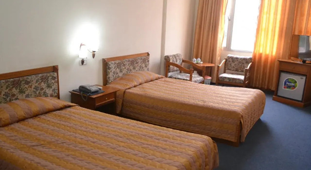 Bien Dong Hotel Halong, Забронировать Отель Отели Халонг с парковкой, Парковка