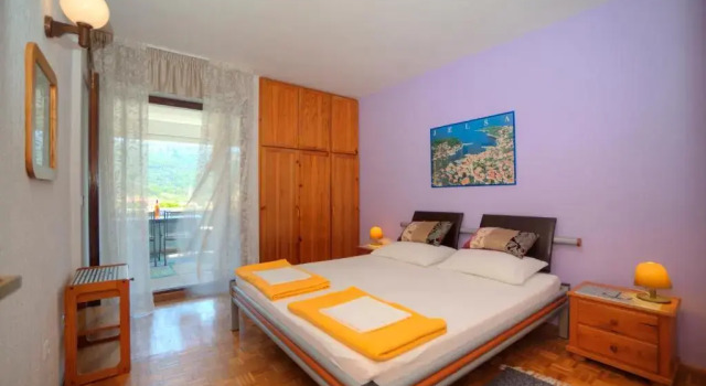 Apartments Villa Rojnica, Prenota Appartamento Jelsa 