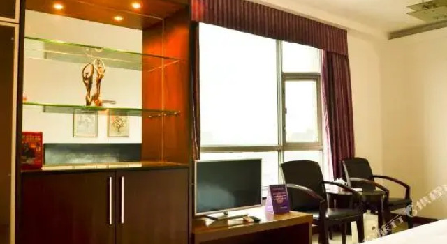 Shidai Hotel, Boek Hotel Hotels in Guangdong met parkeren, Parkeren