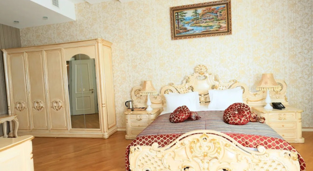 Люкс Royal Spring Hotel