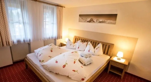 Appartement Doris, Rezerwuj Apartament Hotele w Bregenzerwald z parkingiem, Parking