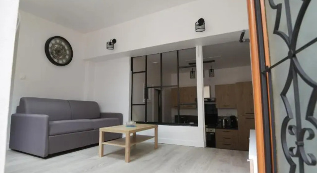 Апартаменты Cosy appartement Hyper centre ville avec cour + Patio
