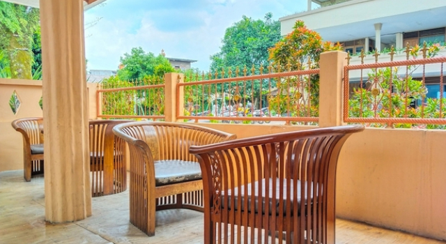 Hotel New Gondangdia Powered By Cocotel