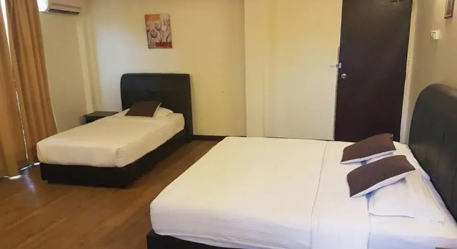Hotel El-Ray, Забронировать Отель Отели Сепанг с завтраком, Завтраки