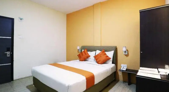 Superior Doppel Zimmer Blitz Hotel Batam Near Sultan Mahmud Riayat Shah