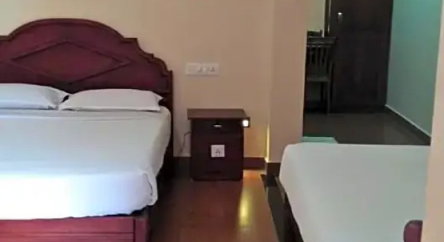 Четырёхместный номер Standard Lakezone Holiday Resort
