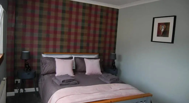 Creag Mhor Self Catering Holiday Apartment, Забронировать Апартаменты/квартира Отели Центральной Шотландии с парковкой, Парковка
